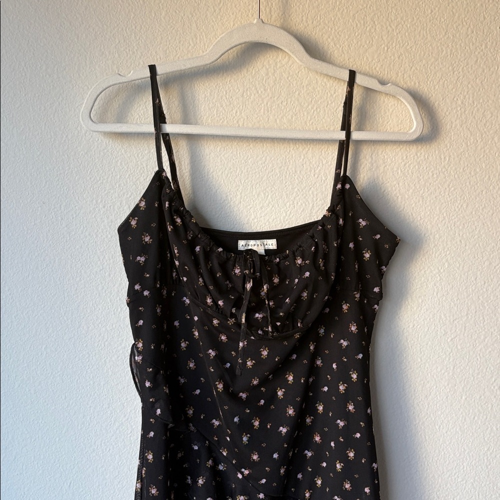 Aeropostale Black Asymmetrical Floral Dress - Picture 2 of 8